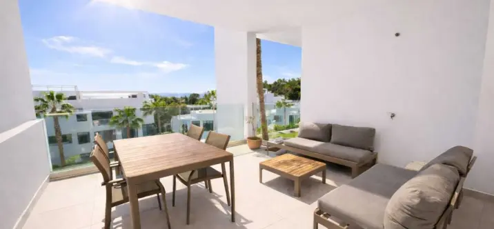 Alquiler a largo plazo de apartamento en planta media en Atalaya 3