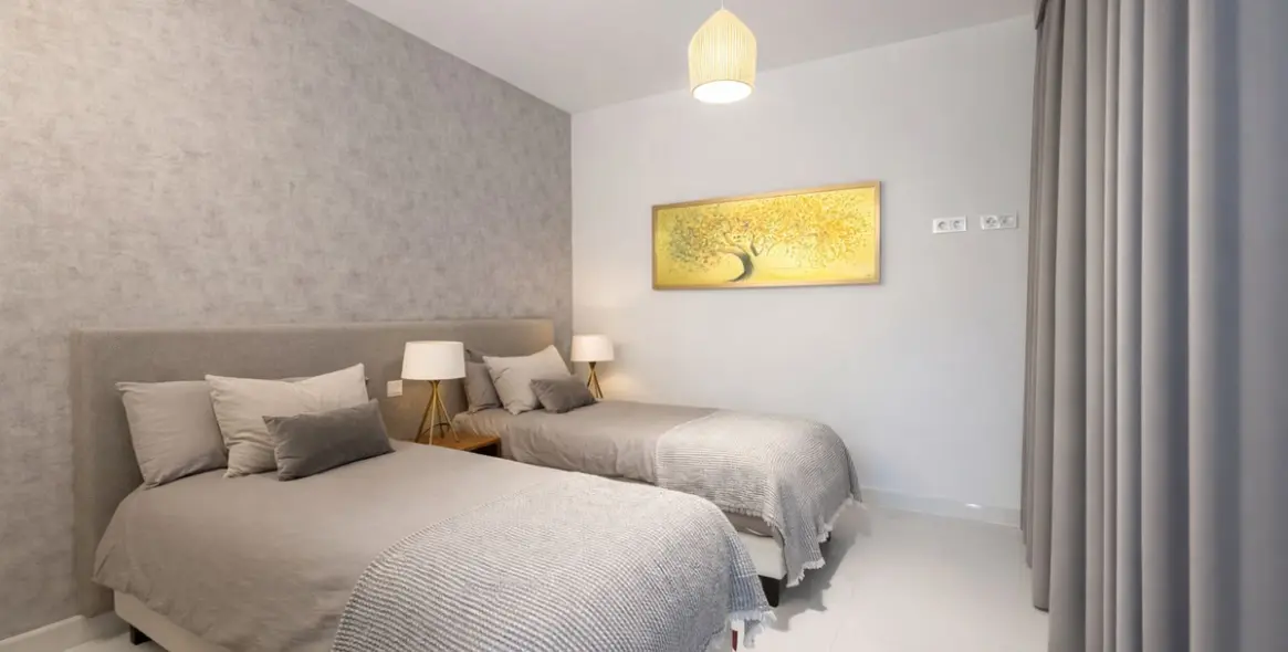 Long-term rent of middle floor apartment in Atalaya 6