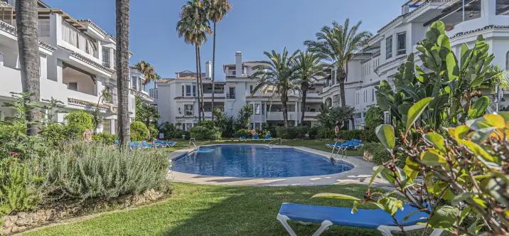 Продажа пентхауса в Nueva Andalucía 0