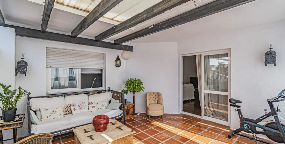 Продажа пентхауса в Nueva Andalucía 2