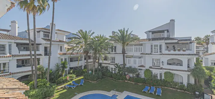 Продажа пентхауса в Nueva Andalucía 3