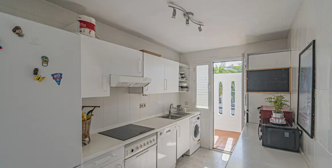 Продажа пентхауса в Nueva Andalucía 8