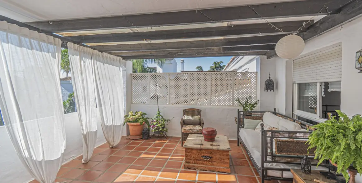 Продажа пентхауса в Nueva Andalucía 19