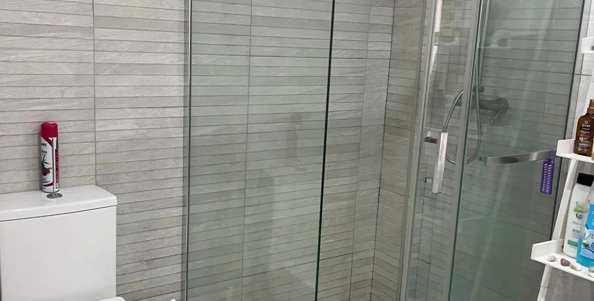 Sale of middle floor apartment in Fuengirola 7