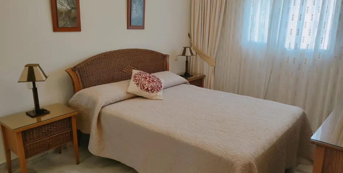 Sale of middle floor apartment in Marbella 17