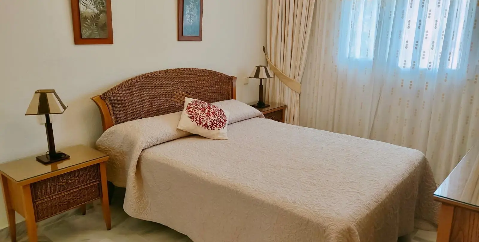 Sale of middle floor apartment in Marbella 11