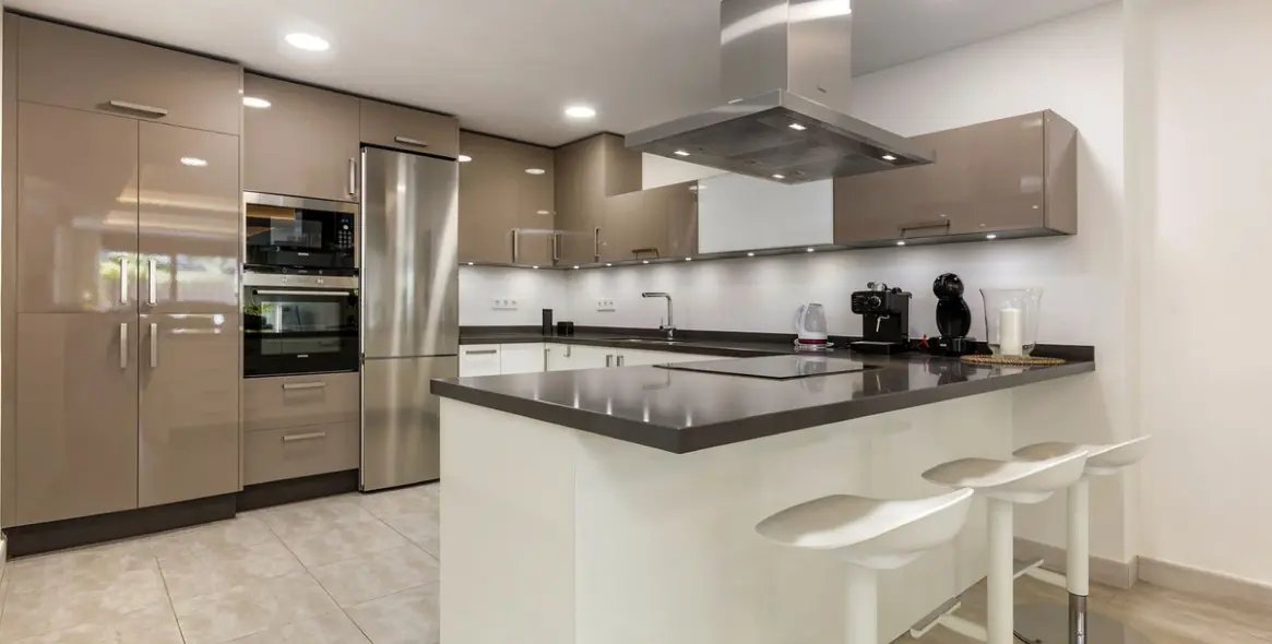 Sale of ground floor apartment in Nueva Andalucía 1