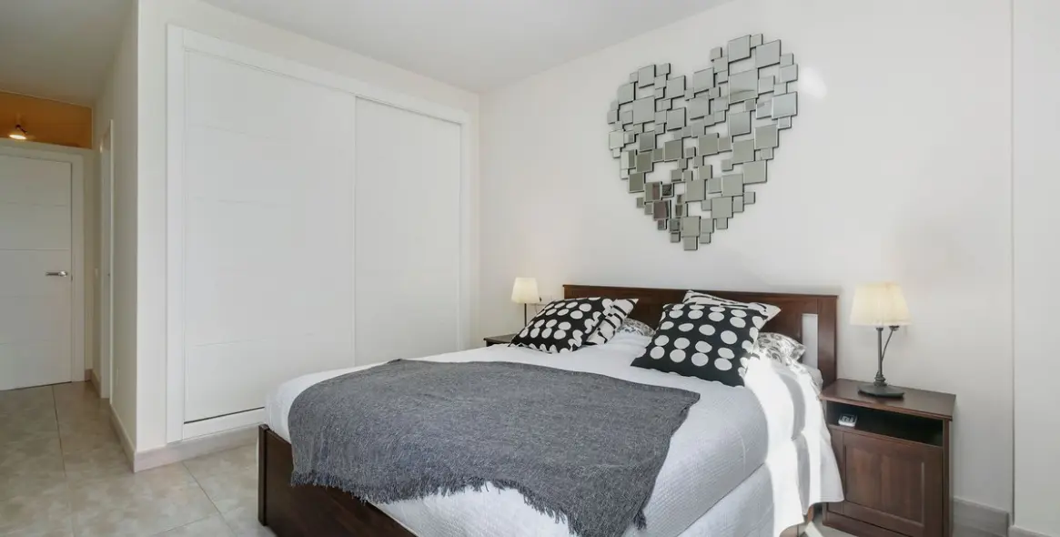 Sale of ground floor apartment in Nueva Andalucía 3