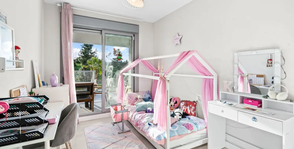 Продажа апартаментов на первом этаже в Mijas Costa 6