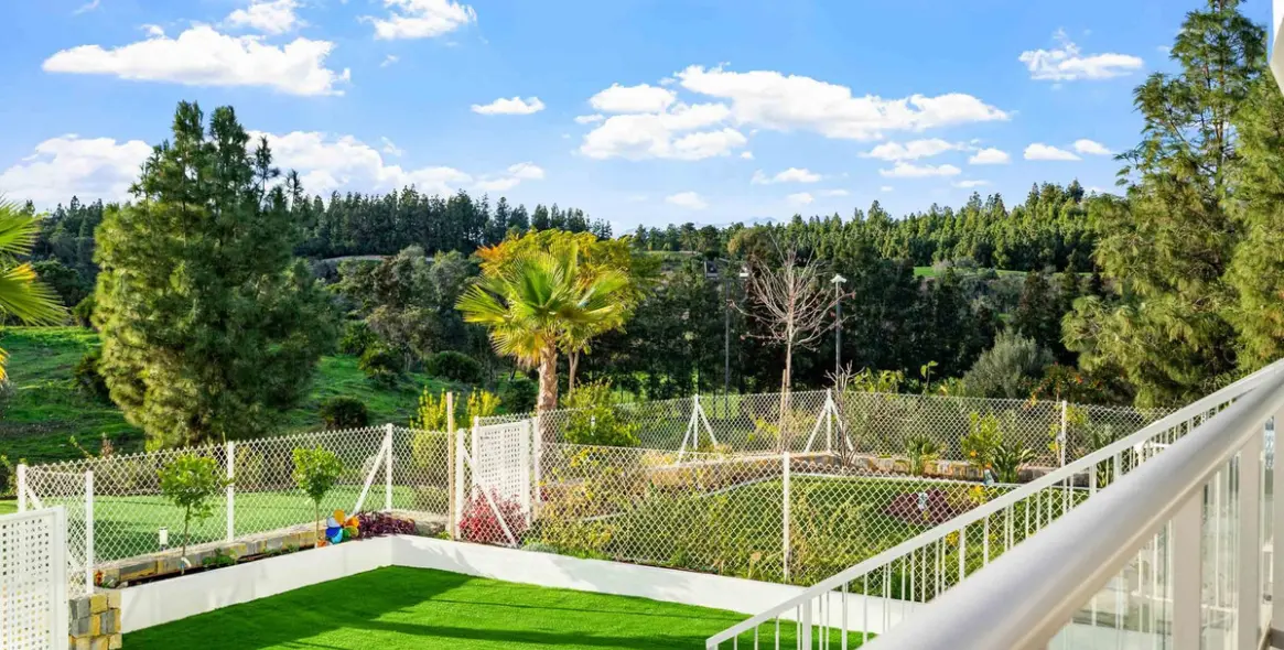 Продажа апартаментов на первом этаже в Mijas Costa 18