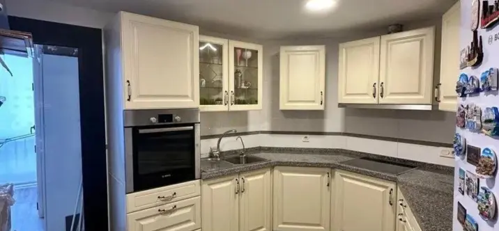 Продажа апартаментов на среднем этаже в San Pedro de Alcántara 2