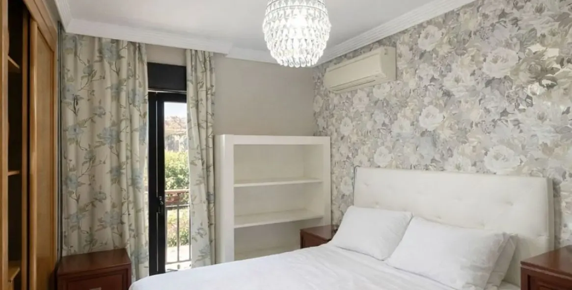 Sale of middle floor apartment in San Pedro de Alcántara 6