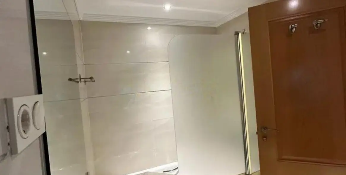 Sale of middle floor apartment in San Pedro de Alcántara 13