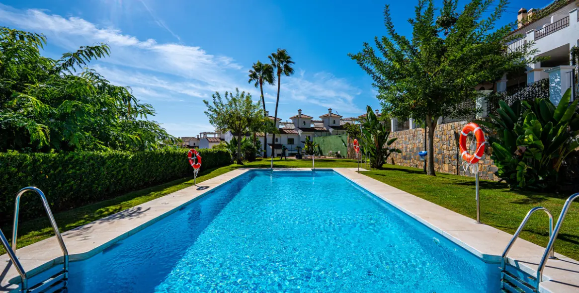 Продажа таунхауса в Estepona 3