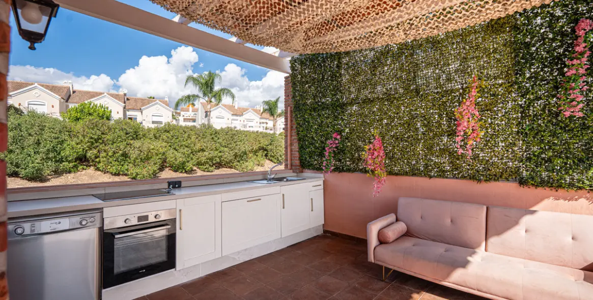 Продажа таунхауса в Estepona 9