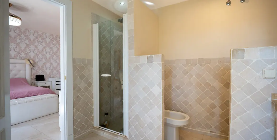 Продажа таунхауса в Estepona 29