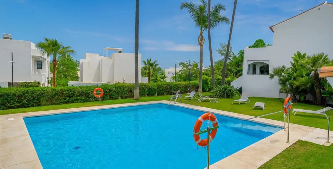 Продажа таунхауса в Estepona 35