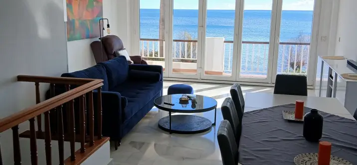 Sale of duplex in Estepona 3