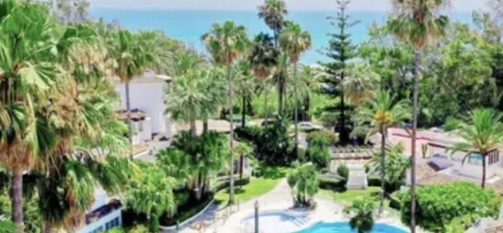 Sale of ground floor apartment in Marbella 2