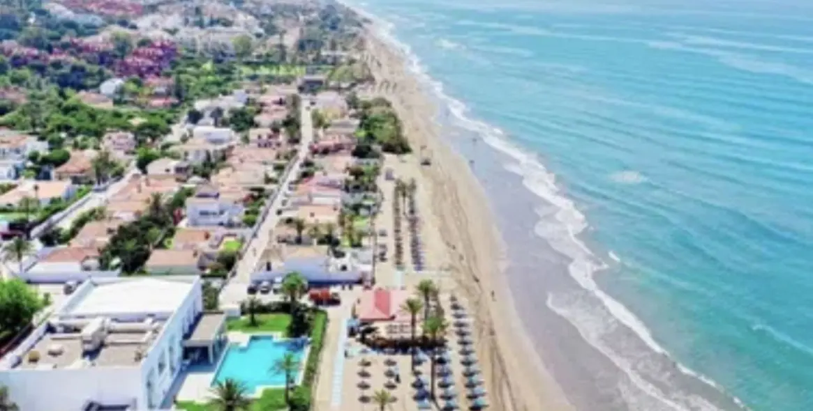 Sale of ground floor apartment in Marbella 5