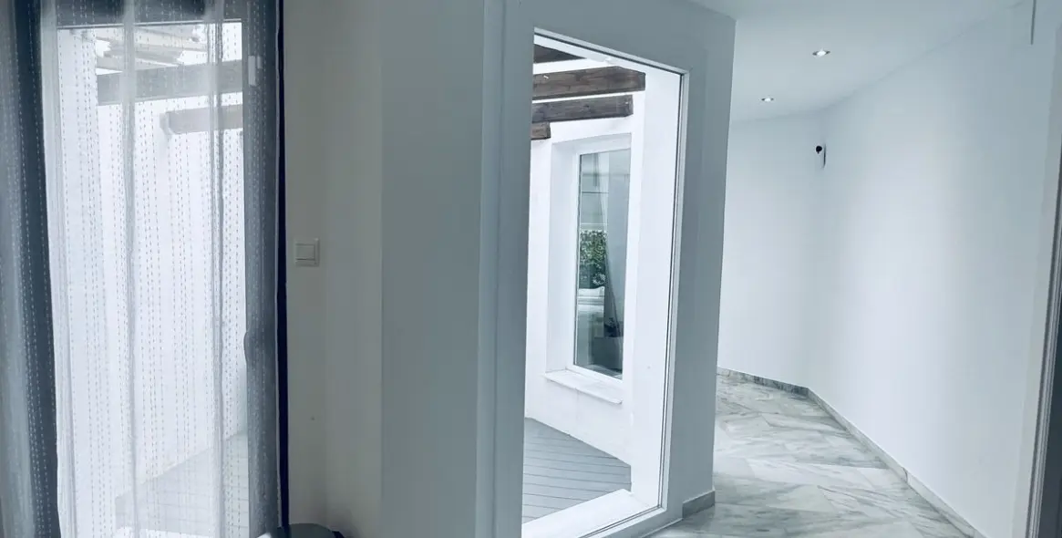 Sale of ground floor apartment in Marbella 9