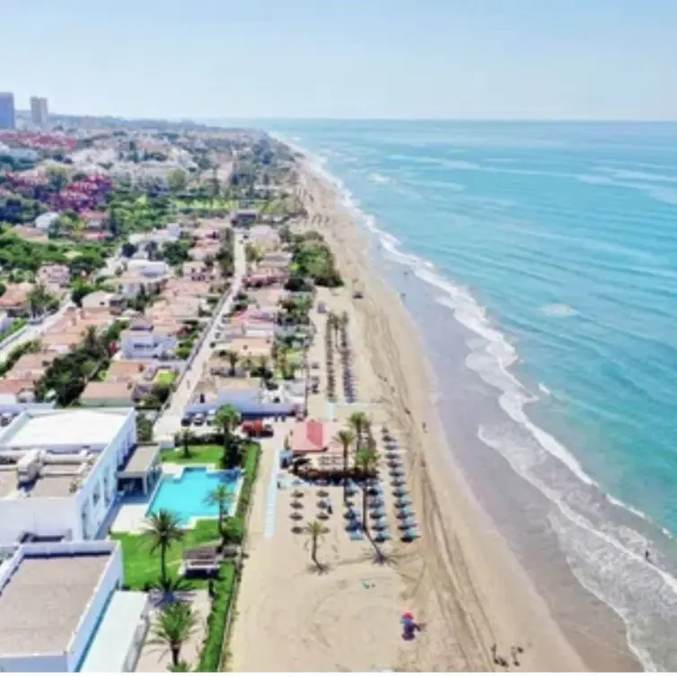 Venta de apartamento en planta baja en Marbella