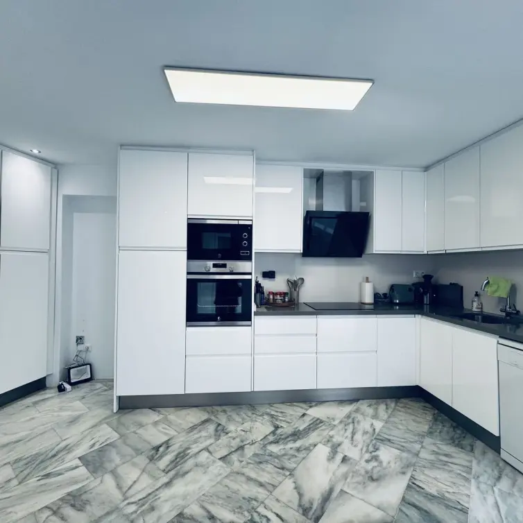 Venta de apartamento en planta baja en Marbella