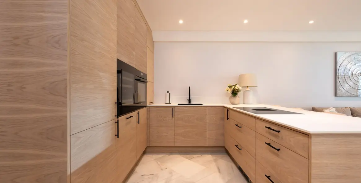 Sale of middle floor apartment in Marbella 4