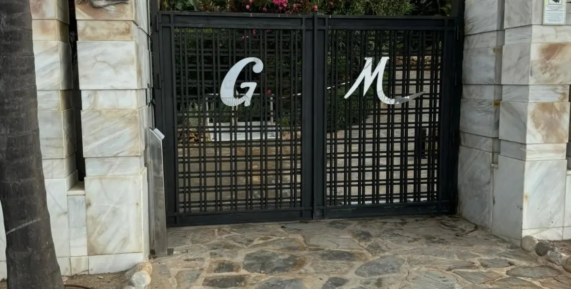 Sale of middle floor apartment in Marbella 18