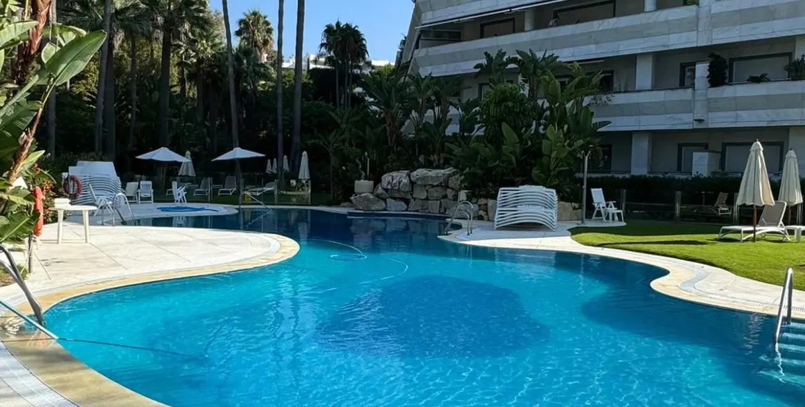 Продажа апартаментов на среднем этаже в Marbella 21