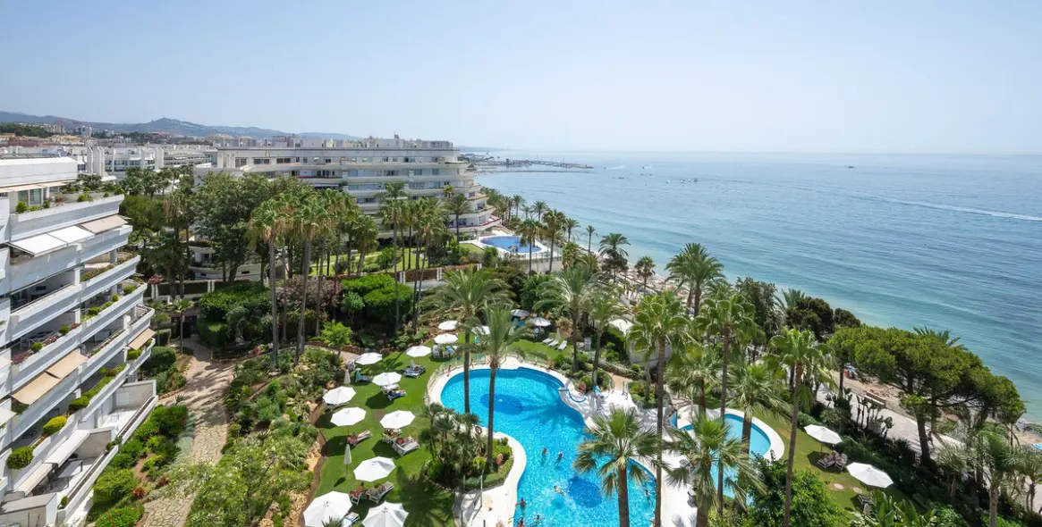 Продажа апартаментов на среднем этаже в Marbella 28