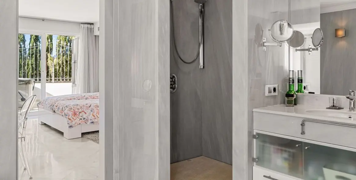 Venta de dúplex en La Heredia 27