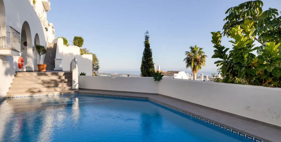 Venta de dúplex en La Heredia 35