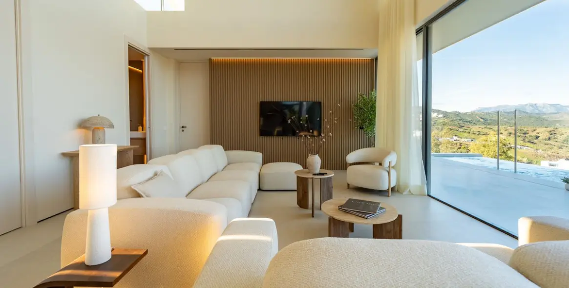 Sale of detached villa in La Cala Golf 19