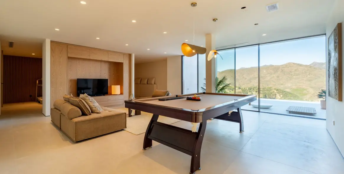 Продажа  отдельно стоящей виллы в La Cala Golf 42