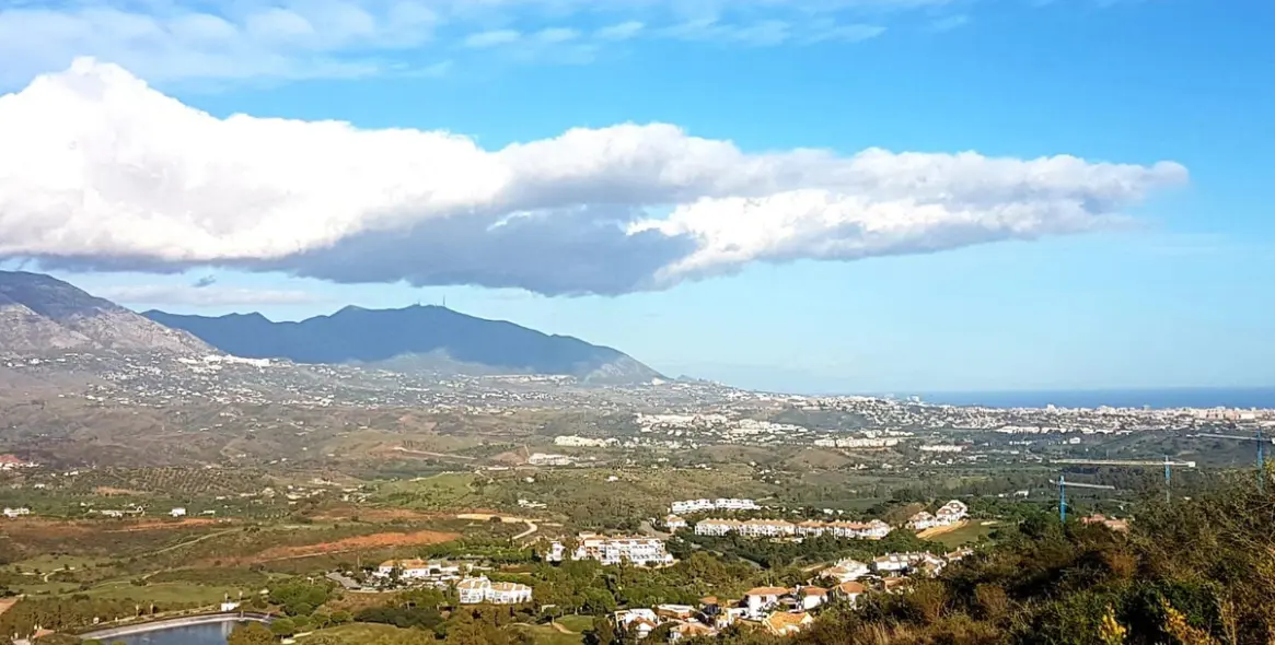 Продажа  отдельно стоящей виллы в La Cala Golf 63