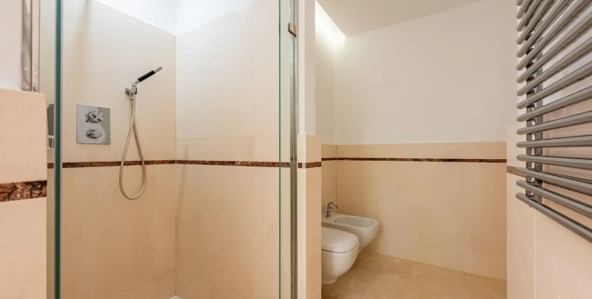 Venta de adosado en The Golden Mile 32