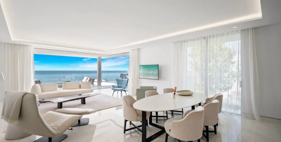 Краткосрочная аренда апартаментов на среднем этаже в Estepona 7