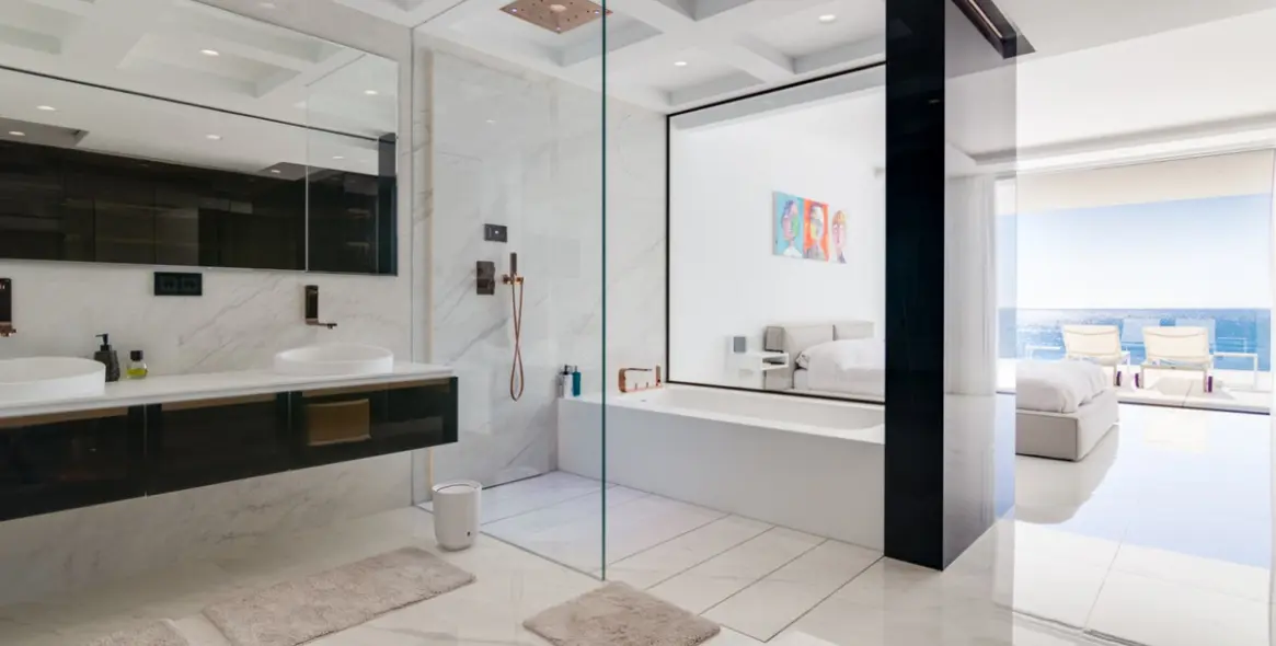 Краткосрочная аренда апартаментов на среднем этаже в Estepona 14