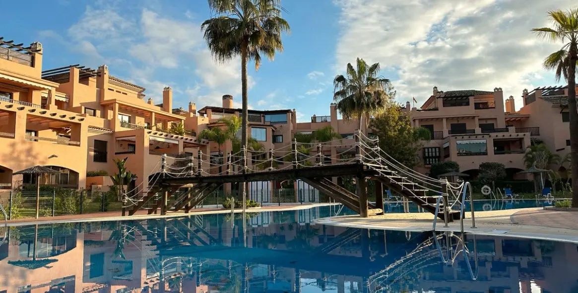 Long-term rent of middle floor apartment in Guadalmina Baja 3