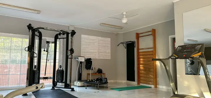 Long-term rent of middle floor apartment in Guadalmina Baja 4