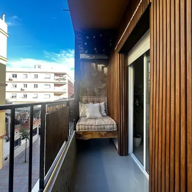 Sale of middle floor apartment in Fuengirola