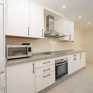 Sale of penthouse in Elviria