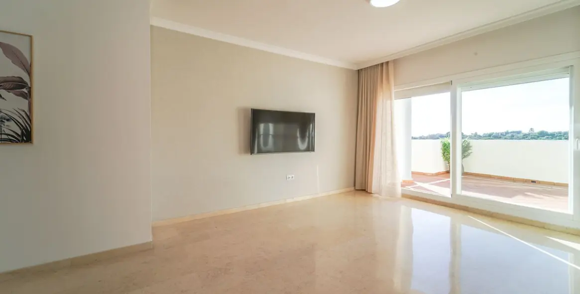 Продажа пентхауса в Elviria 4