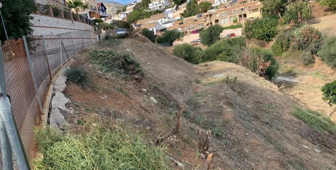 Sale of residential plot in Torreblanca 2