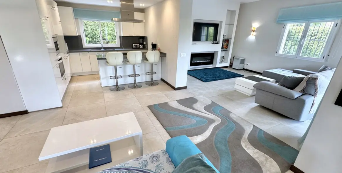 Sale of detached villa in Nueva Andalucía 7