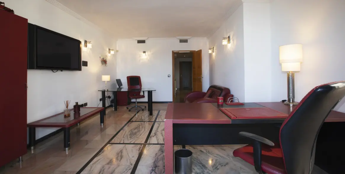 Sale of detached villa in Artola 15