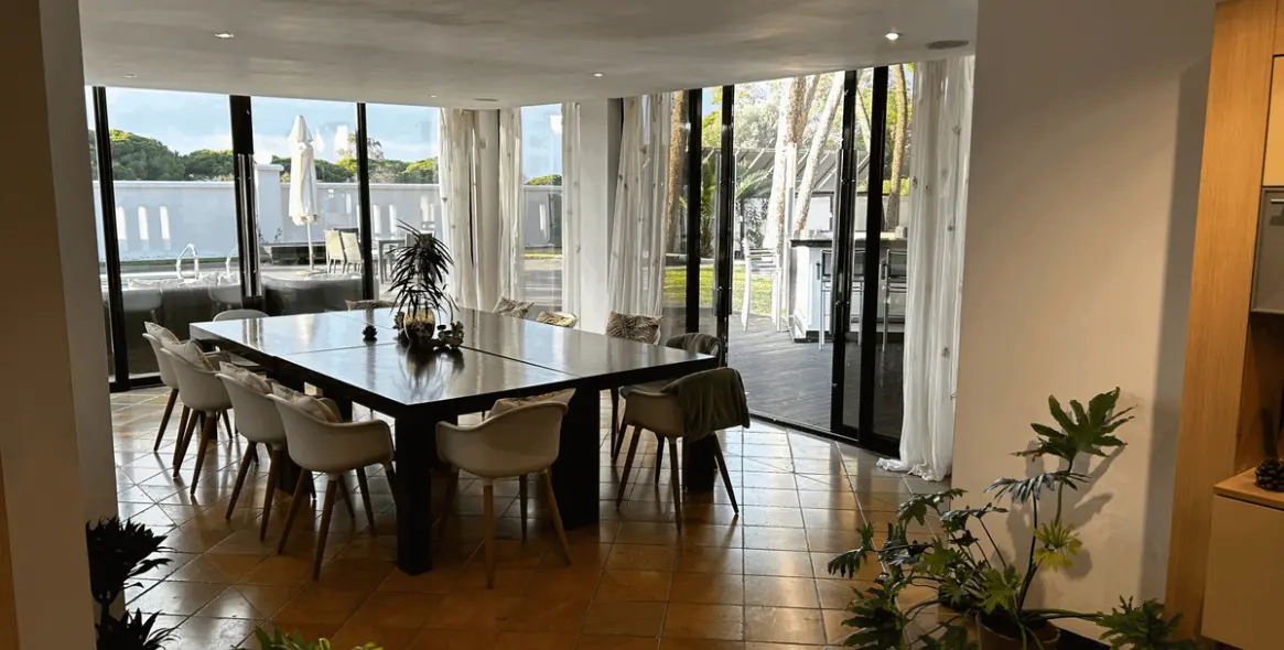 Продажа  отдельно стоящей виллы в Artola 21