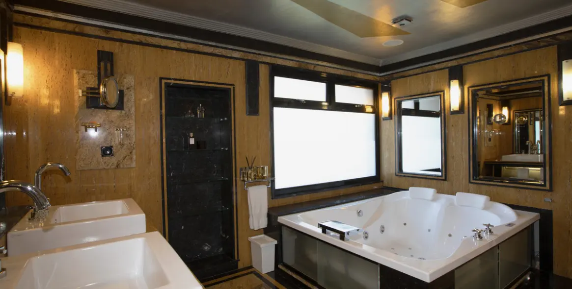 Продажа  отдельно стоящей виллы в Artola 26