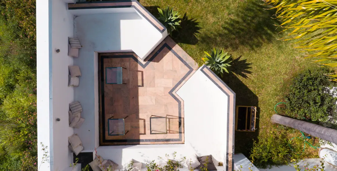 Продажа  отдельно стоящей виллы в Artola 49